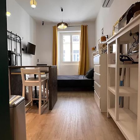 Studio 20 M2 Pour 2 Personnes Marseille Ngoại thất bức ảnh